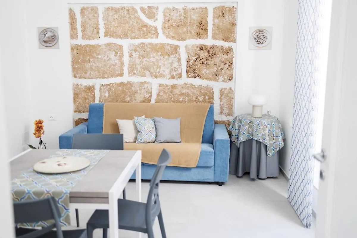 Vakantiehuis Domus Laureti Villa Avola Italië